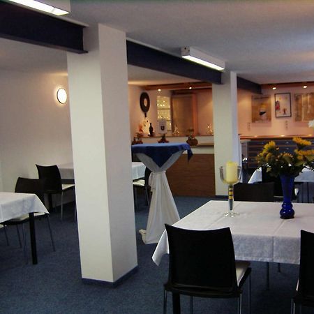 Gaestehaus Rehbein Calbe Exteriör bild